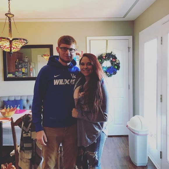 Meet your Posher, Samantha - Picture 1 of 1